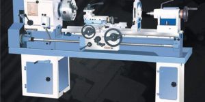 Medium Duty 215 UNDER Counter Lathe Machine