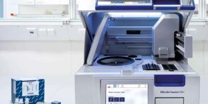 Qiacube Connect Qiagen Nucleic Acid Extractor