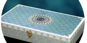 Royal Courtyard Gift Box