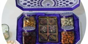 Royal Peacock Gift Box