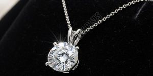 Sparkling Solitaire Artificial Diamond Necklace