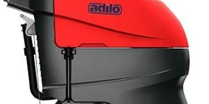 Scrubber Dryer Machine