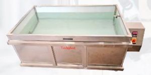 Room Temperature Bath