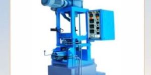 Vertical Type Footwear Machine