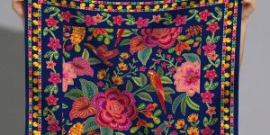 Poly Silk Scarf for Women with Cotton Napkin