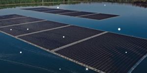 solar floating panels