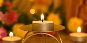 Bronze Finish Round Metal Tea Light Candle Holder