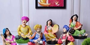 Traditional Folk Musician Multicolor Figurine Set