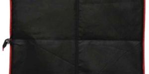 Plain Black Non Woven Fabric Foldable Coat Cover