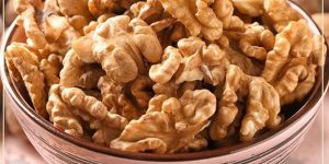 Walnut Kernels