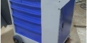 Hand Cart Maintains Trolley