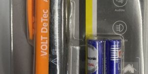 High Voltage Detector