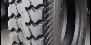 MRF 10.00 20 Retread Nylon Tyre