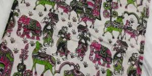 Vibrant Green & Pink Nellore Silk Saree with Royal Procession Kalamkari Design