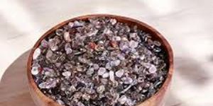 Grey Polished Quartz Chips