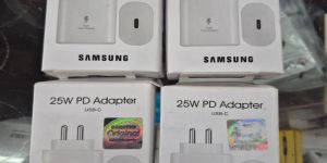 Samsung 25W PD Power Adapter