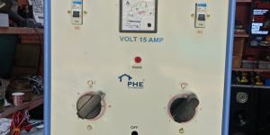 Phe 20Amp Battery Charger