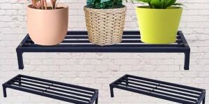 Single Steps Plant Stand