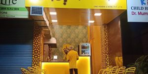 Yellow ACP Facade 3D Acrylic Restaurant Sign Board