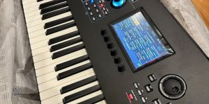 Yamaha Montage M8x 88-key Synthesizer