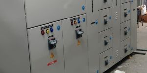 Mild Steel LT Distribution Panel for Industrial Power Supply