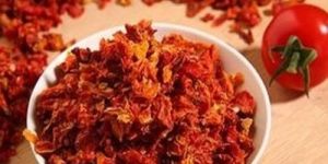 Dehydrated Tomato Flakes