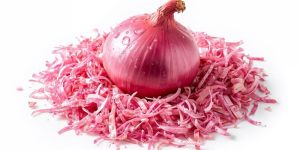 Dehydrated Pink Onion Chopped