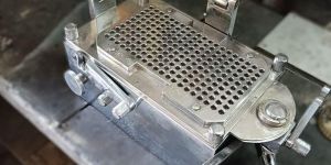 Manual Capsule Filling Machine