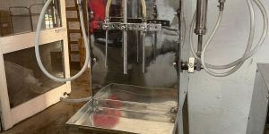 Semi Automatic Liquid Filling Machine