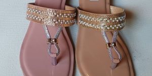 Women Pearl Work Slipper