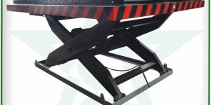 Scissor Lift with Roller Top