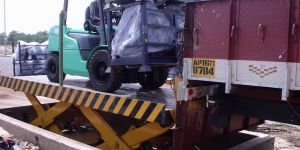 Truck Loading Scissor Lift
