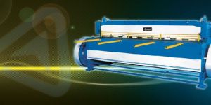 Mechanical Under Crank Shearing Machine