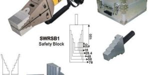 Hydraulic Flange Spreaders