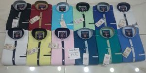 PLAIN SHIRT WITH DESIGNER COLLOR
