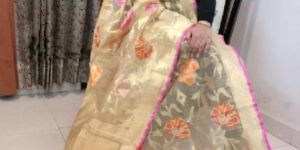 Traditional Girls Wear