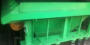 Shake out Machine