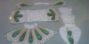 Radha Krishna Poshak Set