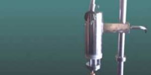 Manual Bottle Crimping Machine