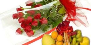Red Roses with Fruits