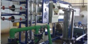 TRIPLEX RECIPROCATING PLUNGER PUMPS