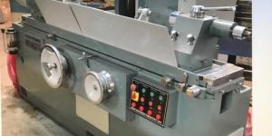 Rubber Roll Grinding Machine