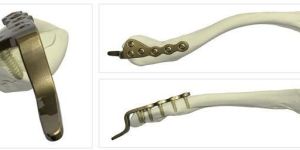 Clavicle Hook Locking Plate