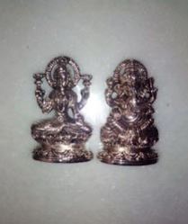 White Metal Lakshmi Ganesh Statue