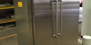 REFRIGERATOR FREEZER STAINLESS STEEL