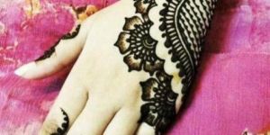 Proper Jet Black Mehndi Designing Services