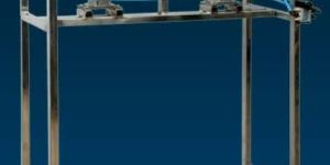 Pneumatic Petbottle Filling Machine