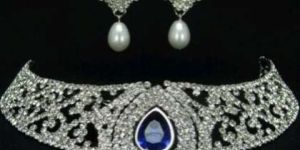 Stone Choker Necklace Set