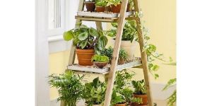 Wood Garden Planter Shelf