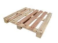 Heat Treated Wooden Pallets